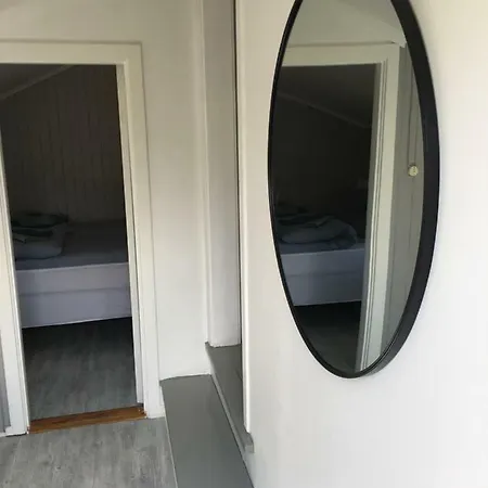 Leilighet Selvbetjent Overnatting I **lillesand Sentrum** Lillesand
