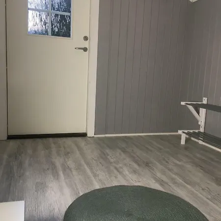 Appartement Selvbetjent Overnatting I **lillesand Sentrum**